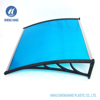 Blauw Polycarbonaatvenster die de Openluchtschuilplaats Front Door Canopy afbaarden van de Terraszon