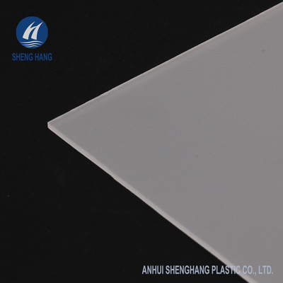 2000*3000mm Berijpt Polycarbonaatblad 1.5mm het Dikke Stevige Blad Antifire van PC