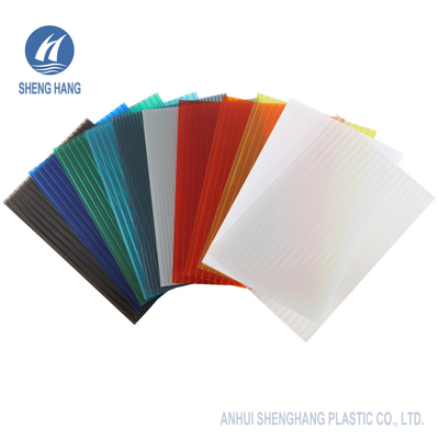 4mm tot 10mm van het het Dakwerkblad ODM van de Polycarbonaat het Tweelingmuur Witte Rood