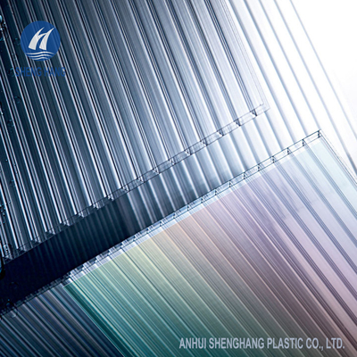 Het rechthoekige Holle 8mm Drievoudige Plastic Dakwerk Coextruded van het Muurpolycarbonaat